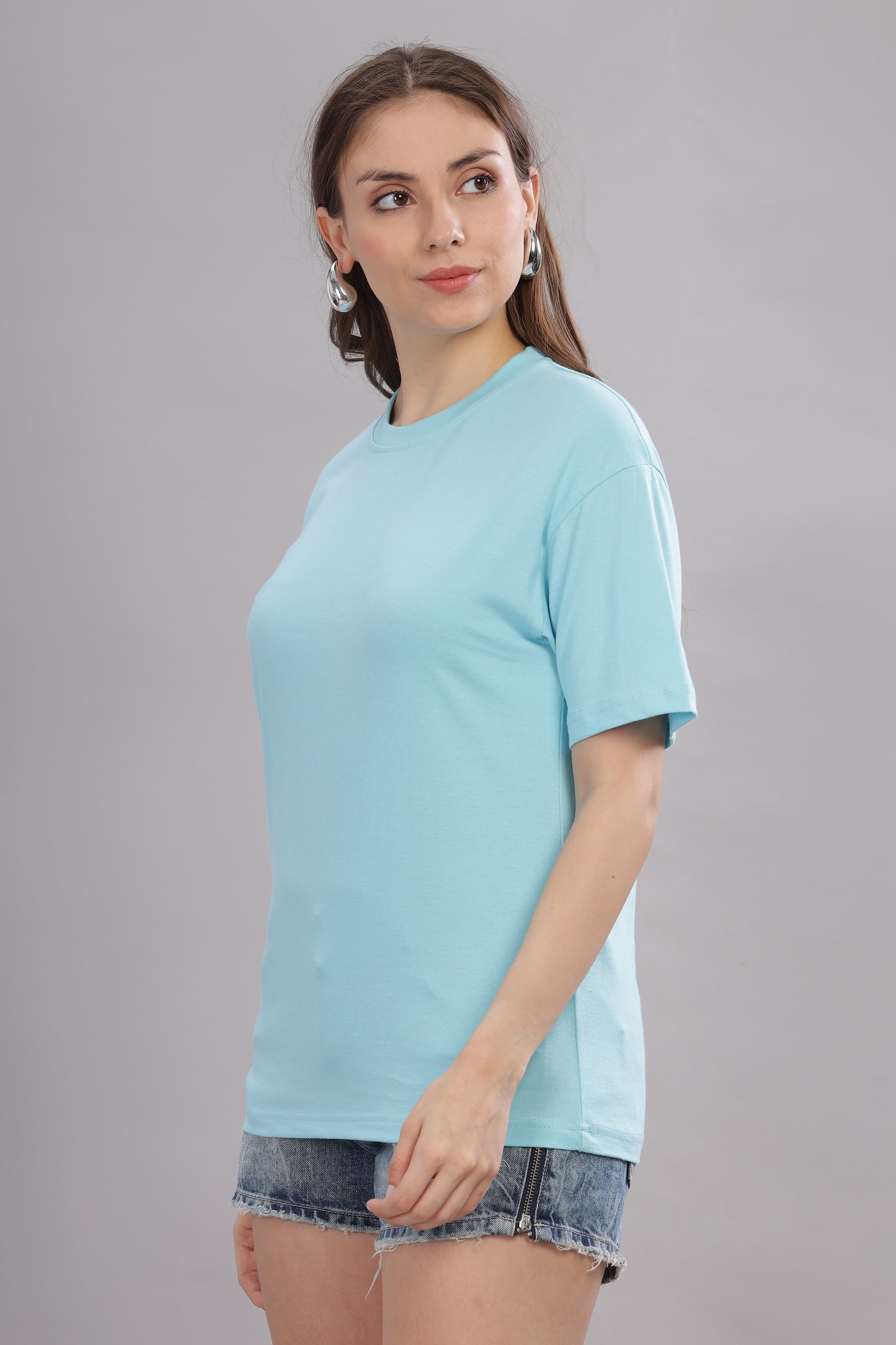 Women’s Premium Solid Cotton Oversized Baggy Fit Loose Fit T-Shirt