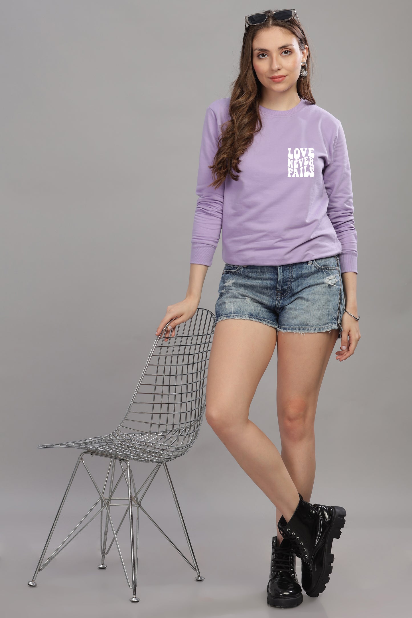Love Never Fails Women’s Sweatshirt | Cozy & Stylish