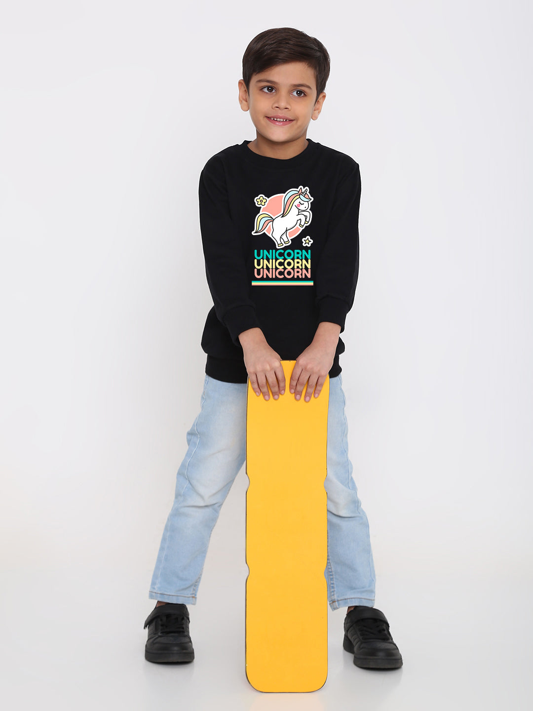 Kids Boys Unicorn Rainbow Graphic Sweatshirt – Stylish & Cozy