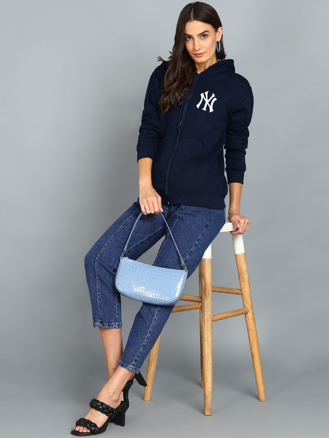 Nyc Printed Women's Cotton Full Zipper Sweatshirt Hoodies with Kangaroo Pocket Winter Wear Hooded Neck Sweatshirt