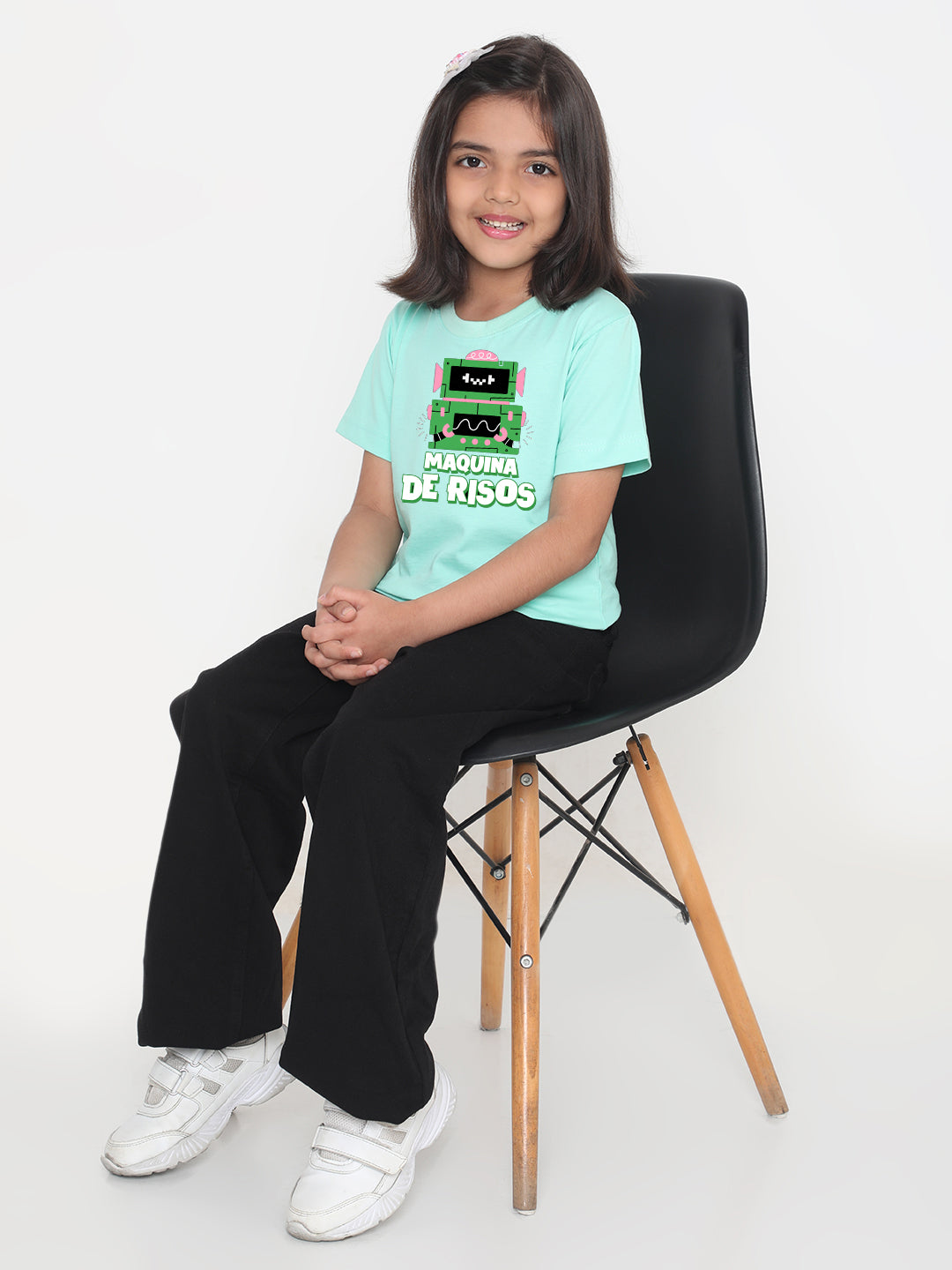 Kids Robot Maquina de Risos T-shirt for Girls