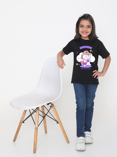Kids Unicorn on Vacation T-shirt for Girls