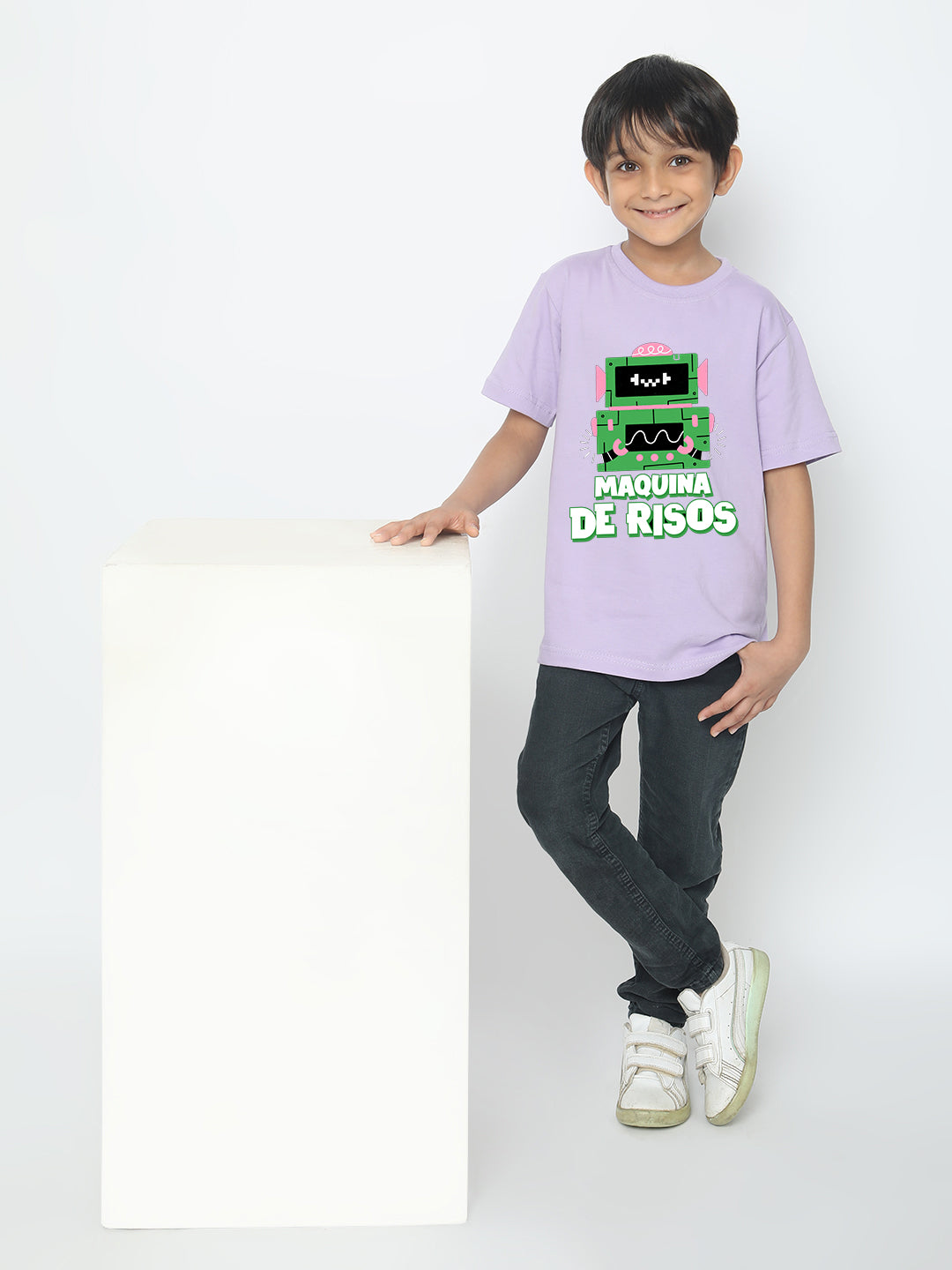 Kids Boys Robot Maquina de Risos T-Shirt - Fun & Stylish