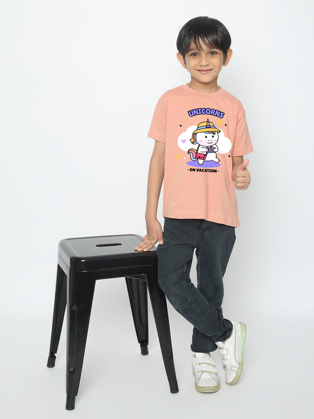 Kids Boys Unicorn on Vacation Trendy T-Shirt